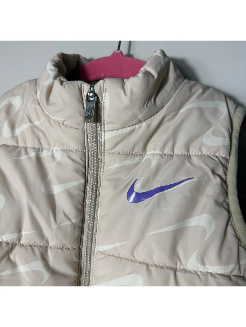 Nike Swoosh Print Puffer Vest | medium 5-6